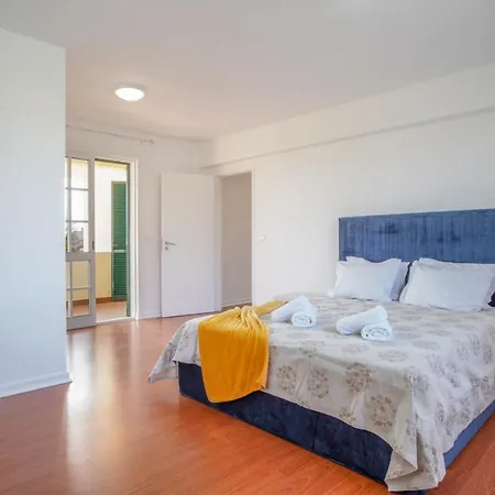 Holiday home Casa Dos Canhas
